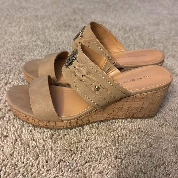 Tommy Hilfiger Wedge Sandals - Picture 3 of 7